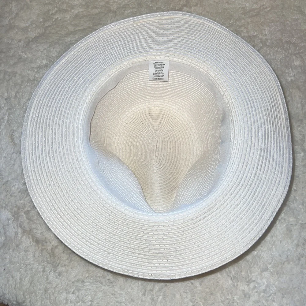 Women’s White and Black Fedora hat! Brand new. Never worn. - Picture 3 of 4